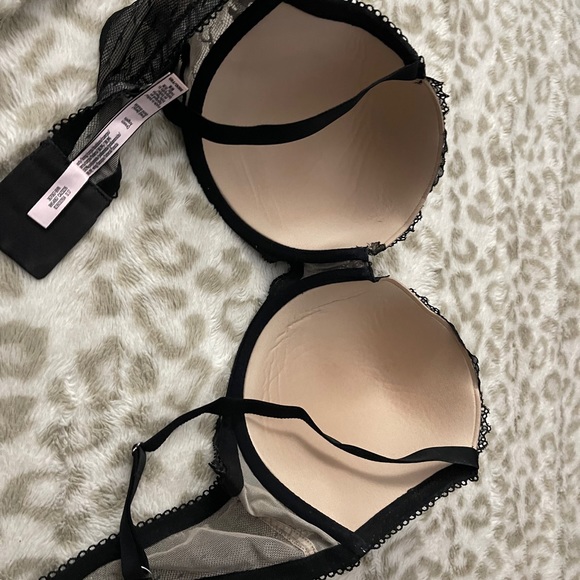 VS Dream Angels lined Demi - Picture 2 of 3